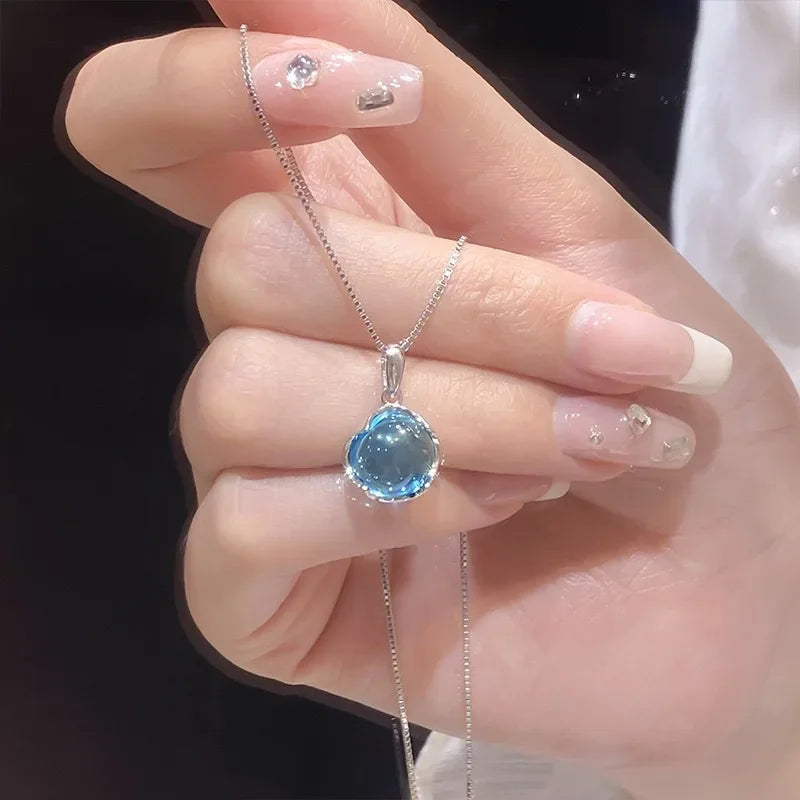 Best Sellers! White jade round pendant necklace