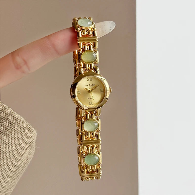 Light Luxury Women's Watches Aurora Natural Shell High Quality Bracelet Quartz Wristwatch Roman Numerals Round Dial Woman Watch