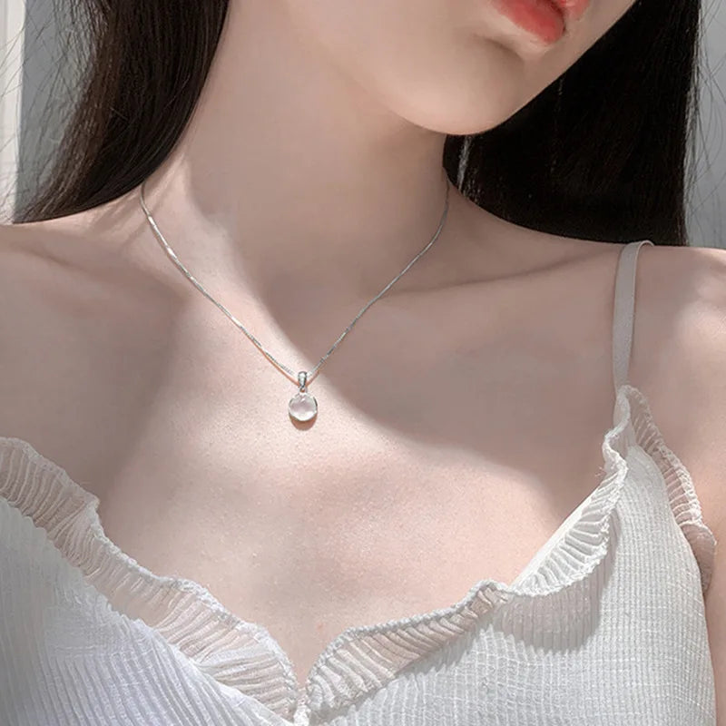 Best Sellers! White jade round pendant necklace